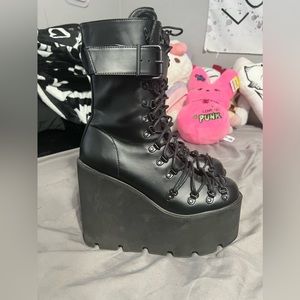 Dolls Kill / Current Mood - Black Traitor Boots